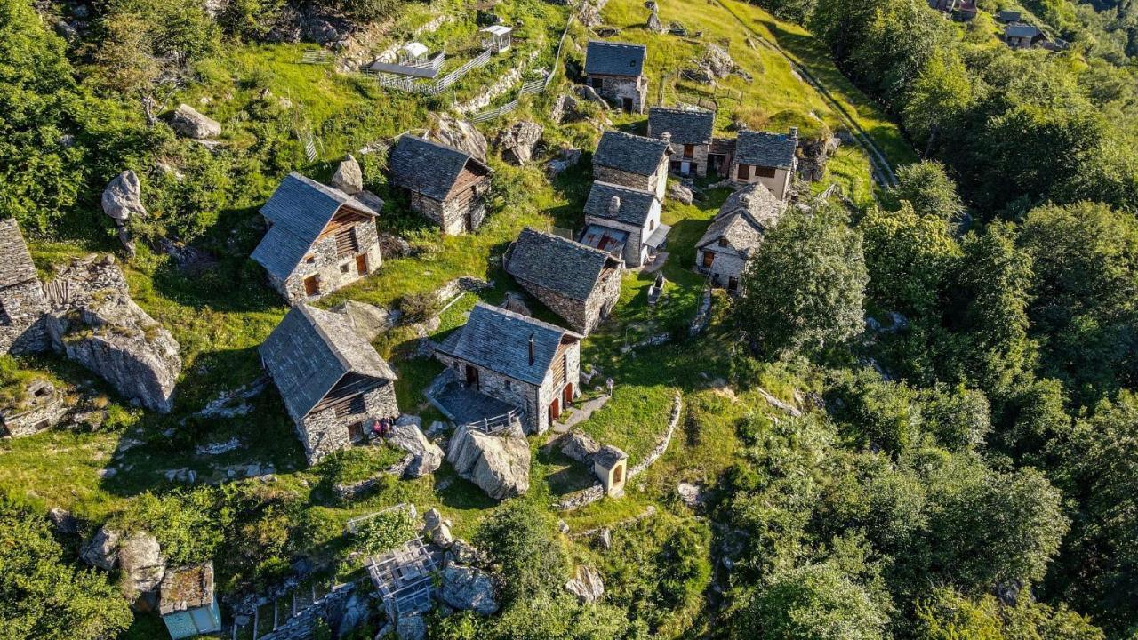 Agri Scinghioera Villa Brontallo Buitenkant foto